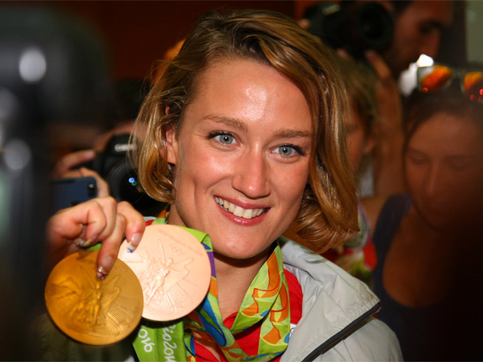 Mireia Belmonte con sus medallas de Rio de Janeiro.