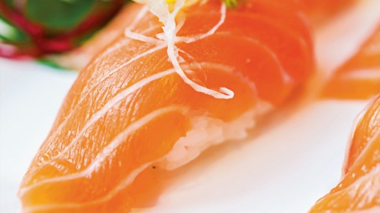 Nigiri de salmón