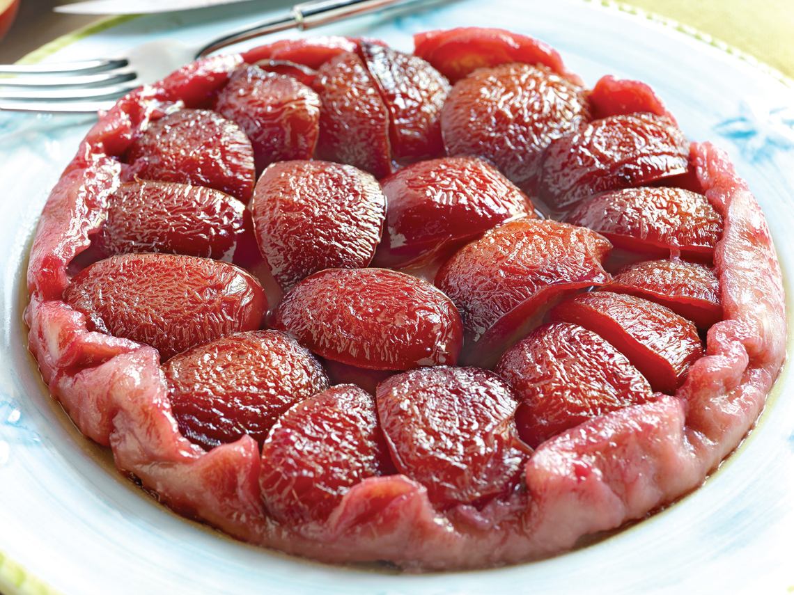 Tatin de ciruelas