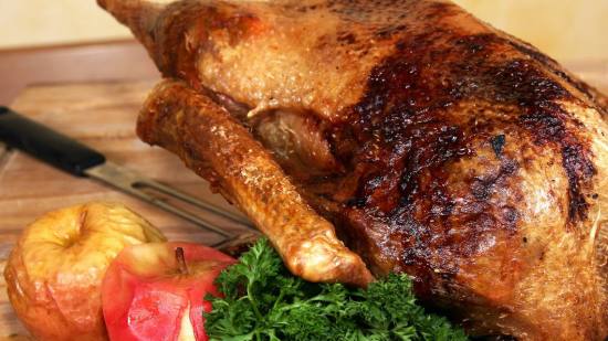 Pato a la manzana