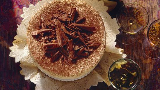 Pastel de crema con licor drambuie