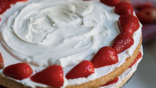 pastel de fresa y nata