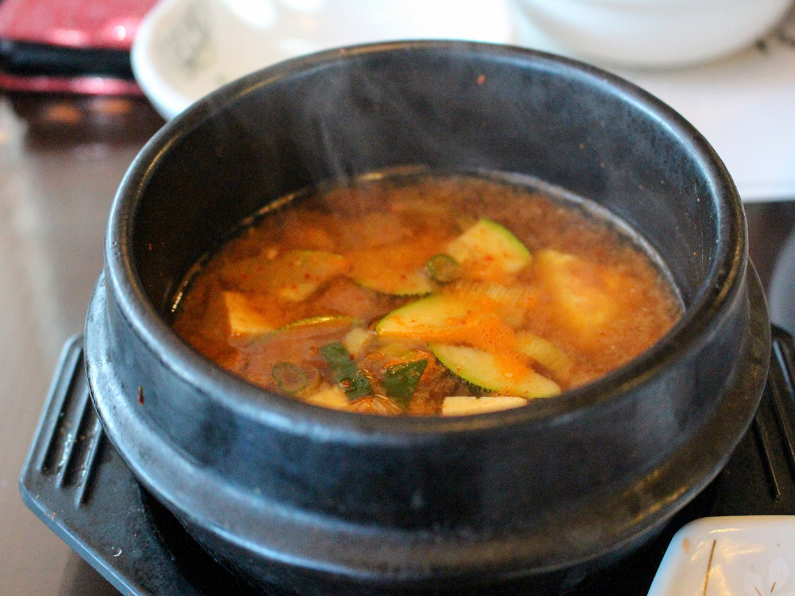 Sopa de miso y verduras