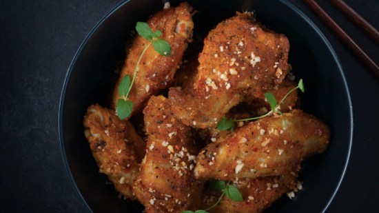 Pollo al horno con salsa de miel y sésamo