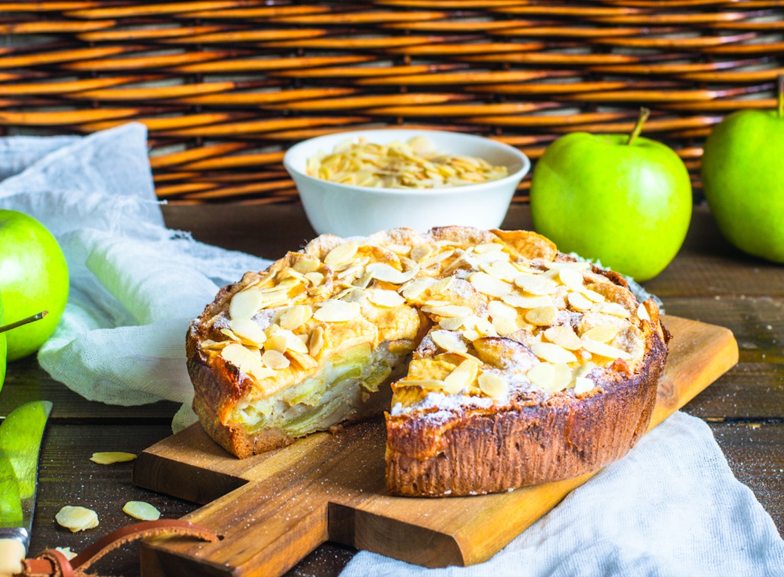 Sharlotka, el pastel ruso de manzana más famoso (y rico) de todos