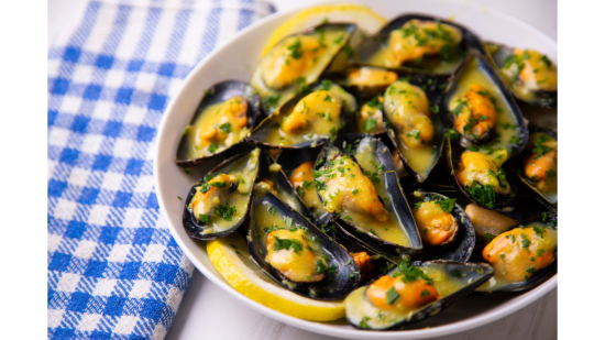 La manera más sencilla de preparar una cazuela de mejillones a la marinera