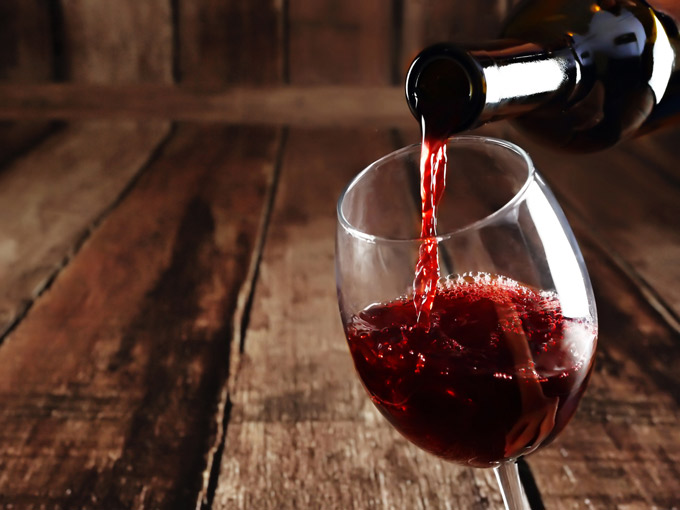Descubre cuánto dura abierta una botella de vino
