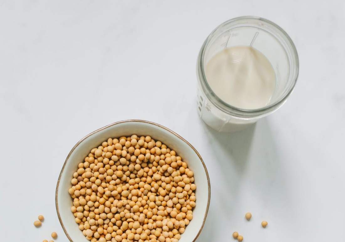 Todo lo que deberías saber sobre la leche de soja