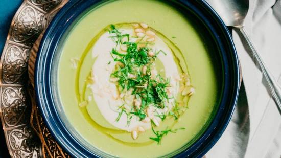 ¿Son saludables las cremas de verduras envasadas?