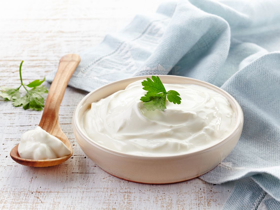 Cómo hacer crema agria