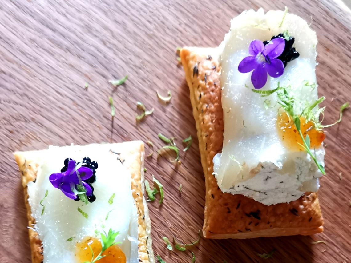 Rollitos de bacalao y requeixo