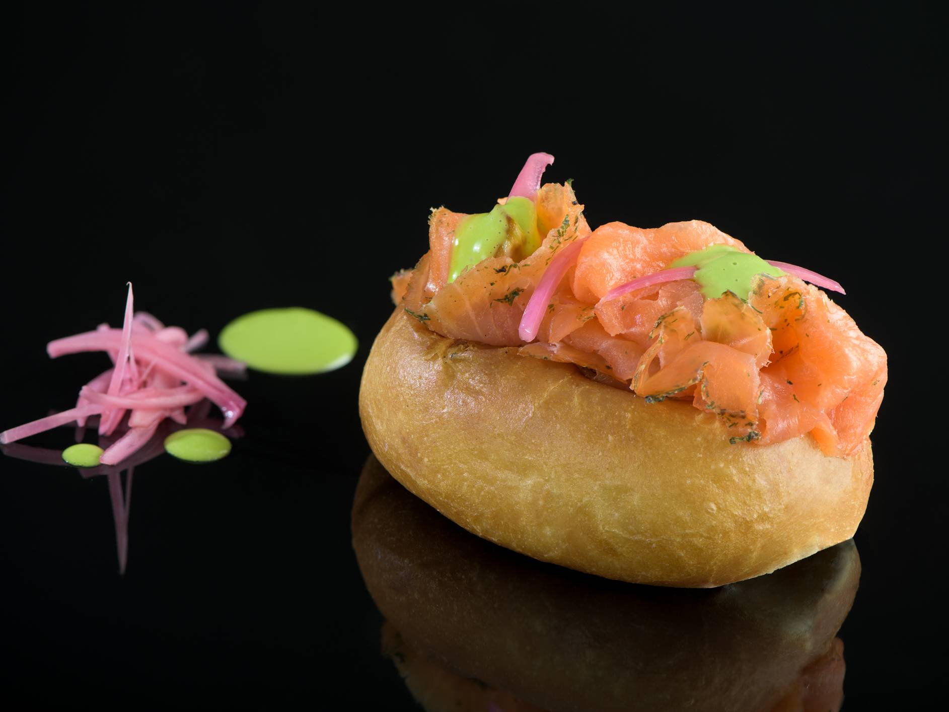 Brioche de salmón ahumado