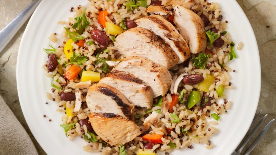 Arroz integral con pollo y verduritas