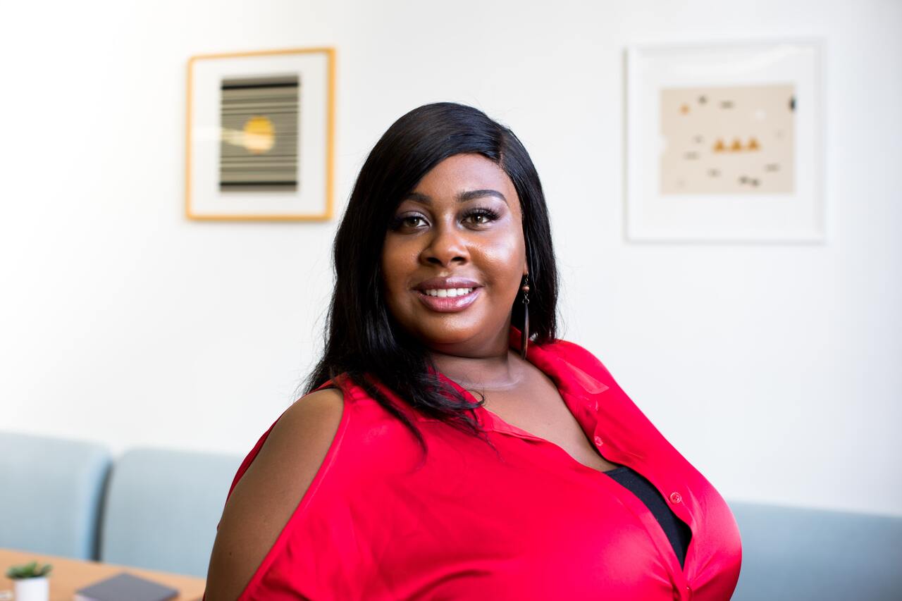 allgo-an-app-for-plus-size-people-Adg1jQlmWSI-unsplash