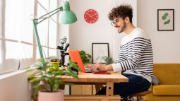 Orden en casa: cómo crear un buen espacio de trabajo según expertos