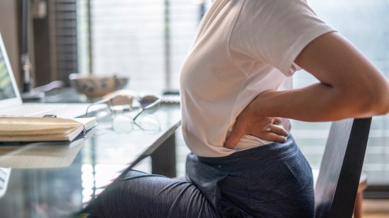 Ejercicios muy fáciles para aliviar el dolor de espalda