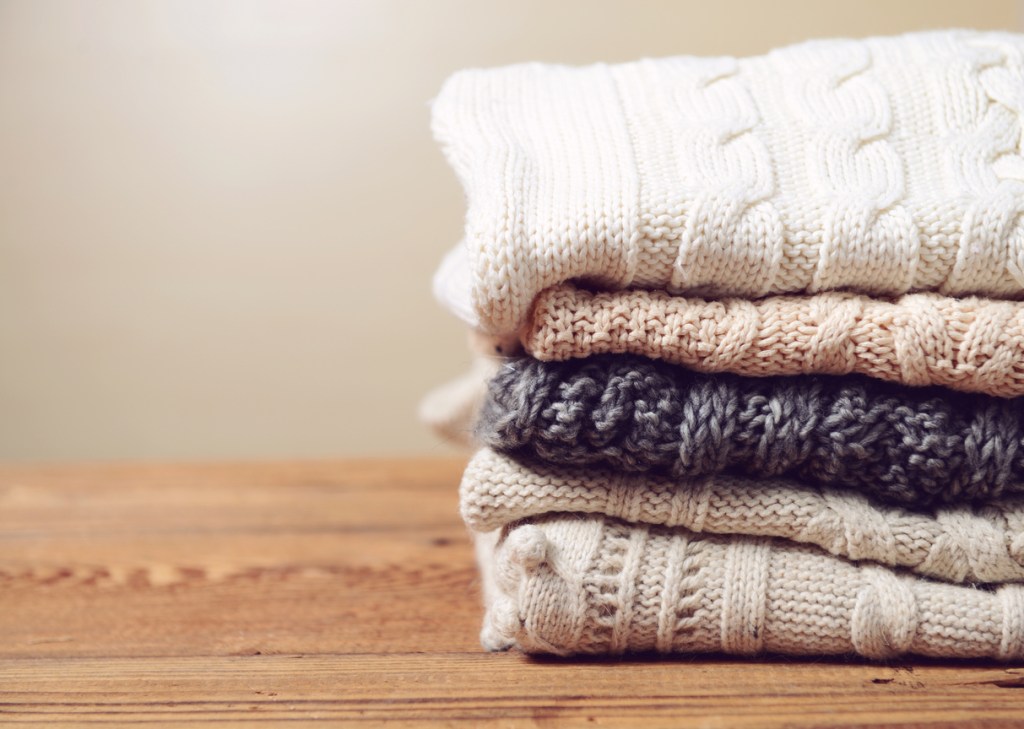 como-doblar-jerseis-marie-kondo-tecnica-clave