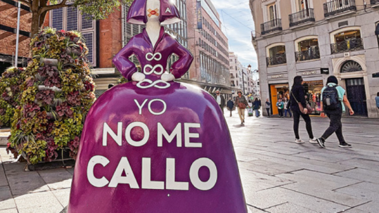 Menina solidaria Avon 2022 en Madrid en contra de la violencia de género