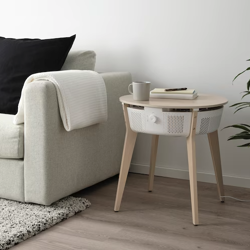 Mesa con purificador de aire, de Ikea