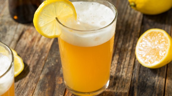 Cerveza con limón