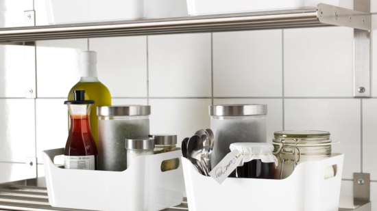 Los productos más vendidos y baratos de Ikea para organizar los armarios de la cocina