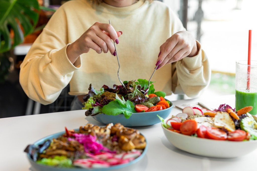 Los alimentos más bajos en proteínas