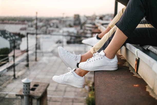 Lidl tiene un clon de las zapatillas Skechers que triunfan entre las mujeres +50: ligeras, cómodas y cuestan menos de 17 euros