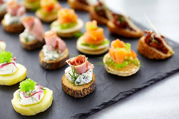 6 canapés fáciles para triunfar en tu mesa de Navidad