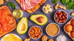 Alimentos ricos en grasas “buenas"