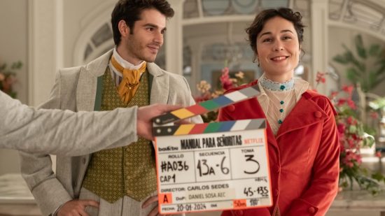 manual-senoritas-nueva-serie-epoca-netflix-rueda_69