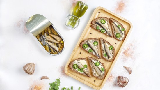 El paté de sardina es uno de los canapés más completos que puedes tomar.
