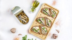 El paté de sardina es uno de los canapés más completos que puedes tomar.