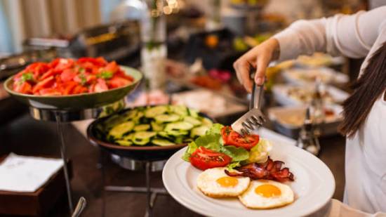 Detrás de los buffets hay grandes estrategias