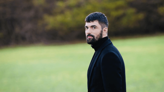 Engin Akyürek.