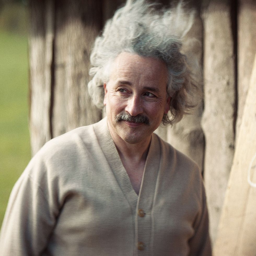 einstein-bomba-documental-netflix-65ce062f71963