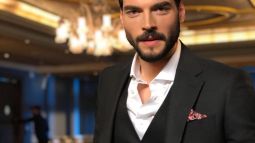 Akin Akinözü.
