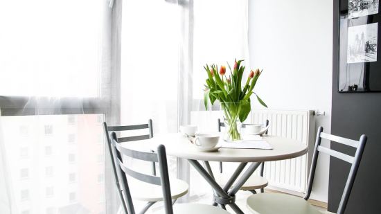 apartment-2094699_1280