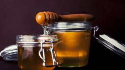 honey-823614_1280