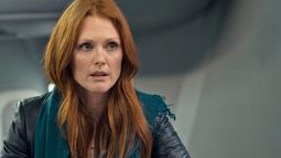 Juliane Moore.