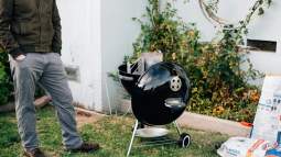 Lidl le hace la competencia a Ikea con esta barbacoa plegable y tirada de precio