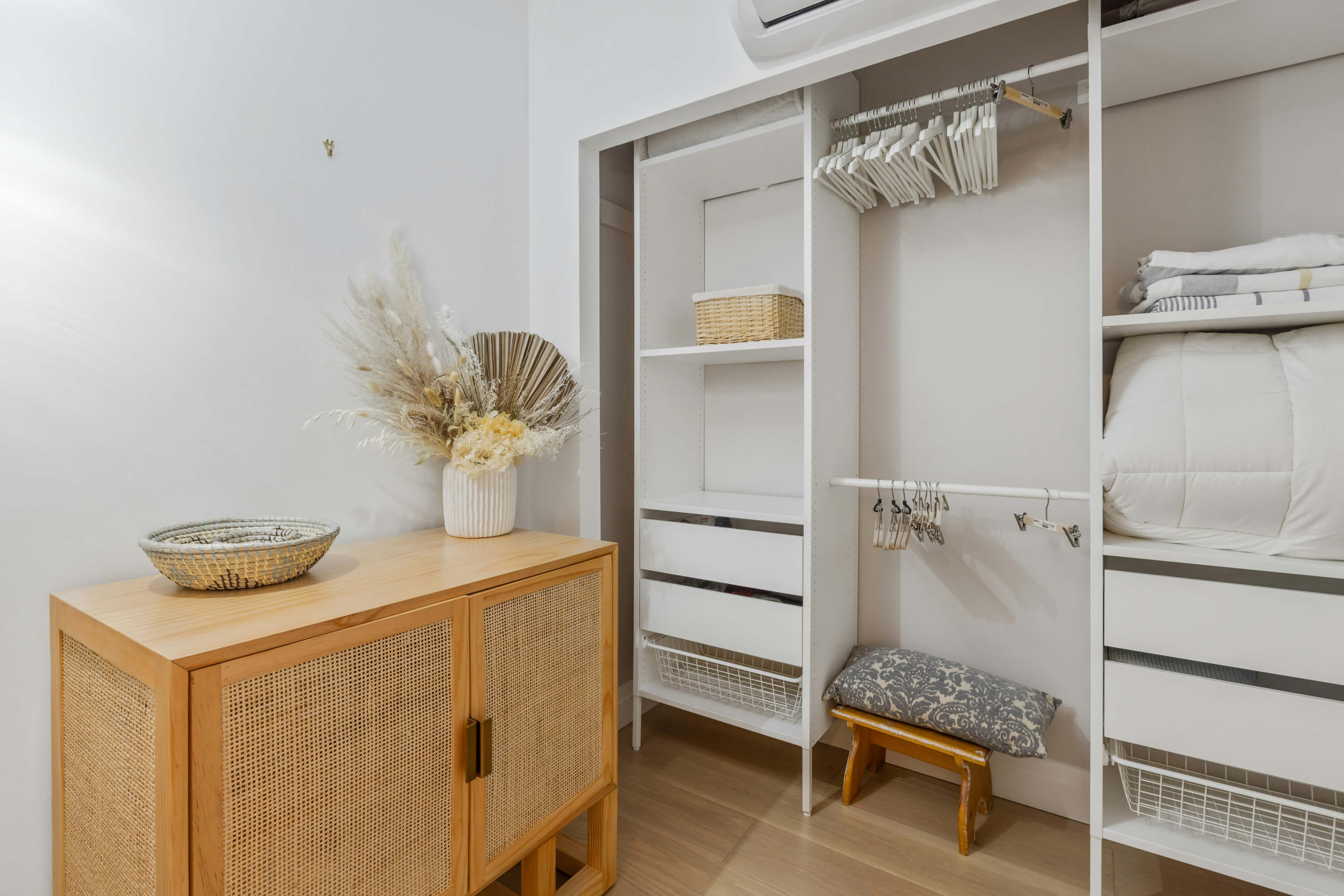 Marie Kondo utiliza estos organizadores para hacer el cambio de armario en la primavera y ahora están tirados de precio en Ikea, Lidl o Primark