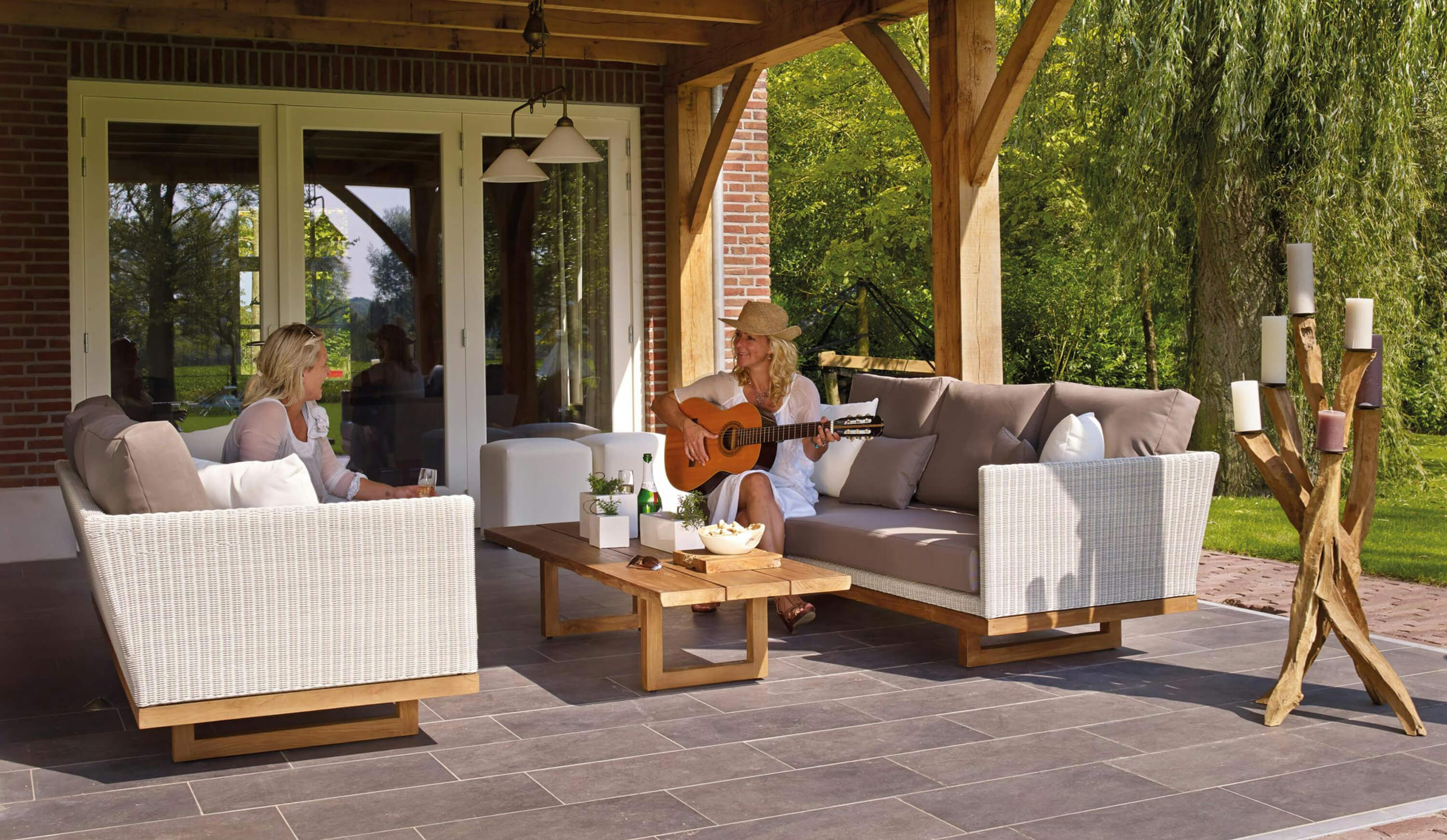 Aldi le hace la competencia a Ikea o Lidl con estas ofertas con las que poner a punto la terraza o el jardín esta primavera