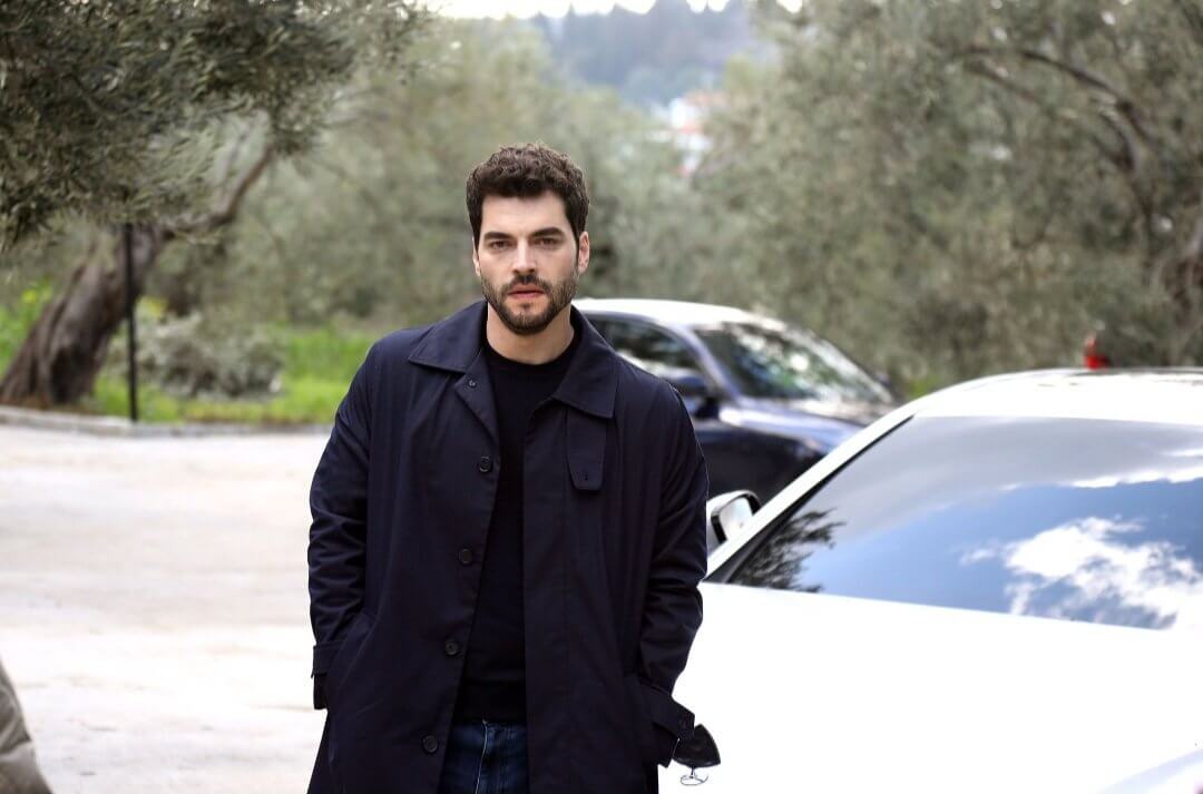 Akin Akinözü.