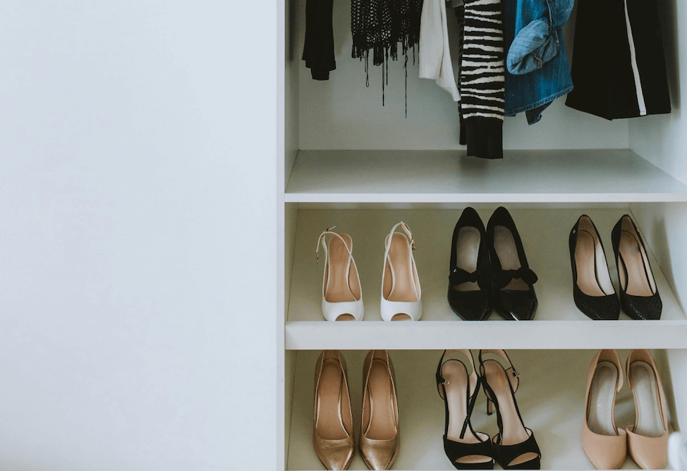 La técnica de Marie Kondo para guardar los zapatos a la hora de hacer el cambio de armario