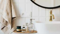La técnica de Marie Kondo para tener los cosméticos ordenados en los cajones del baño de una vez por todas