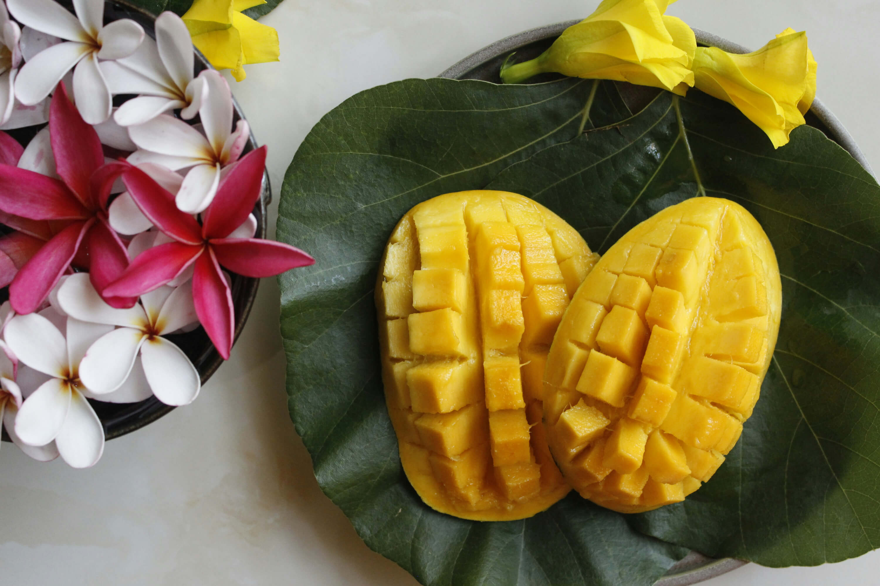 Seis recetas con mango fresquitas, ligeras y deliciosas para comer o cenar en los días de calor de verano