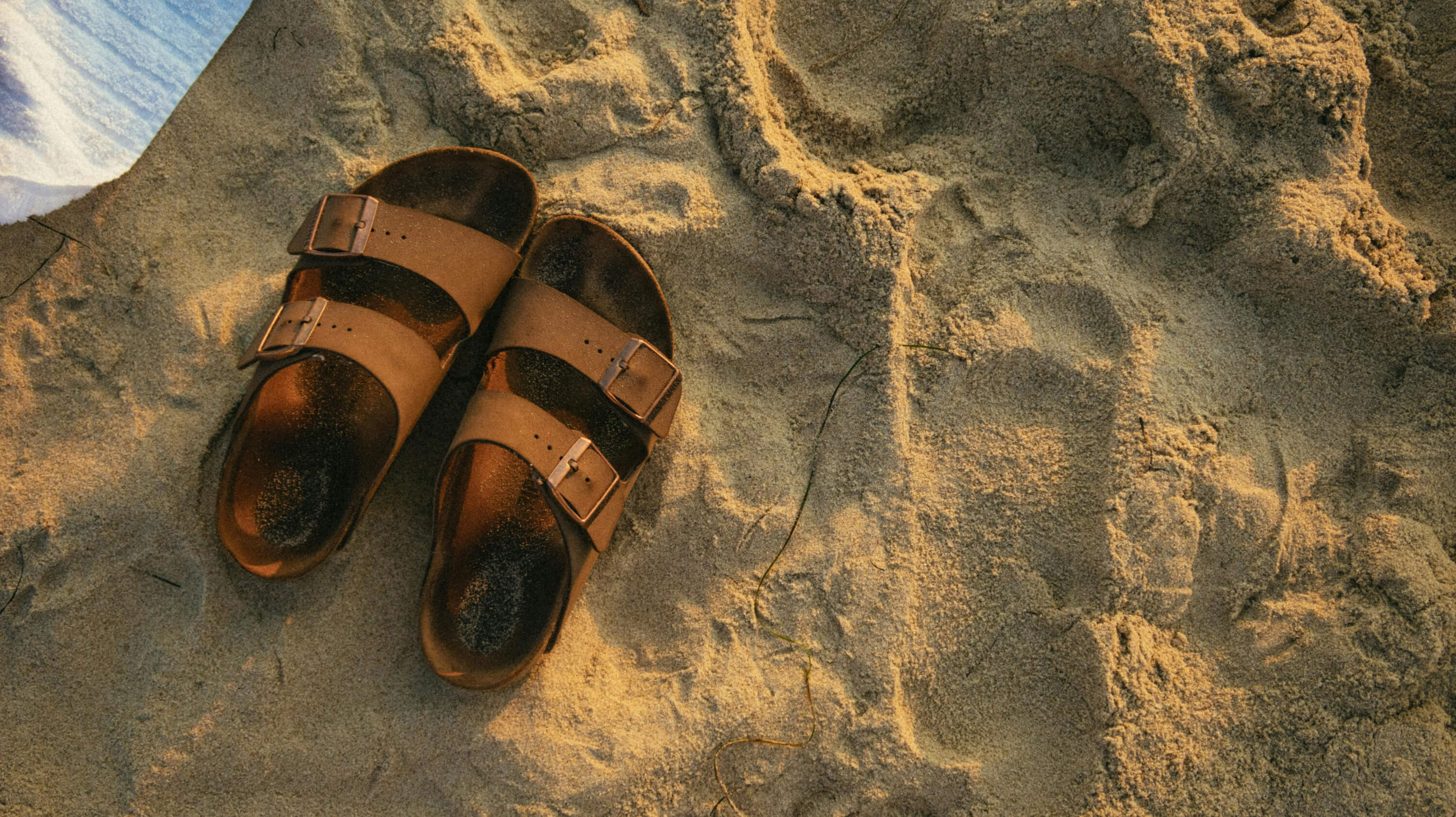 Las sandalias tipo Birkenstock más baratas están en Primark: cuestan 9 euros y las mujeres +50 las amarán por su comodidad y versatilidad