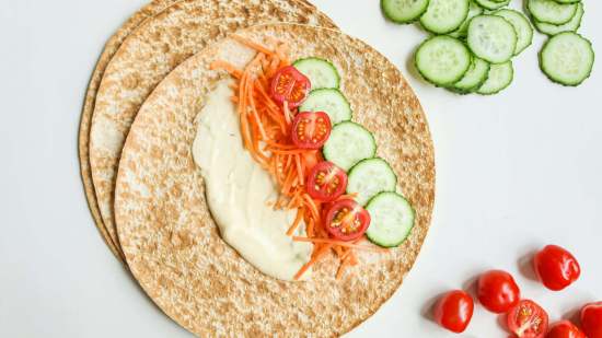 Seis recetas con pepino refrescantes y ligeras para comer o cenar en verano