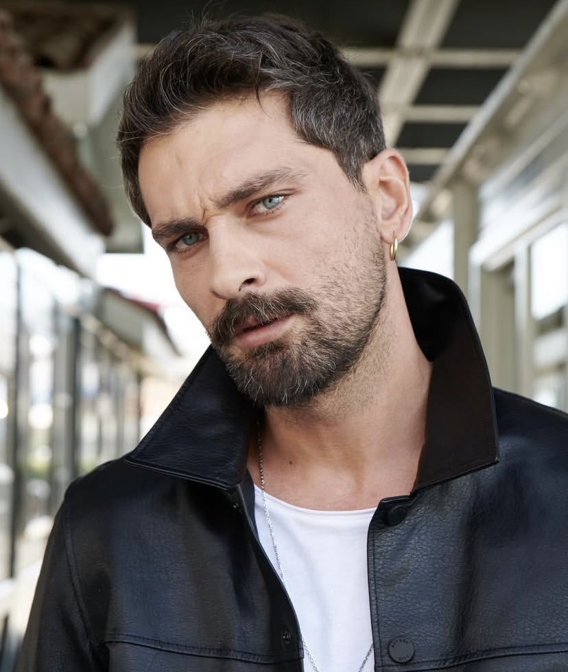 Conoce a Onur Tuna, el protagonista de 'Una vida perfecta', la ficción turca del verano de Telecinco