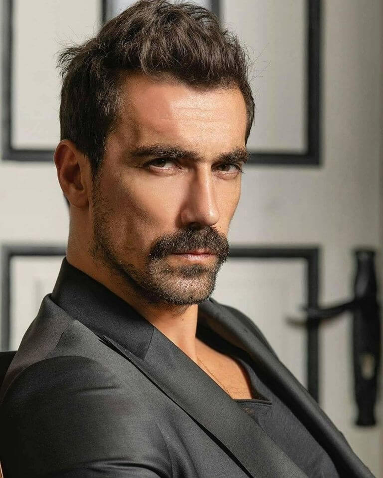 Ibrahim Çelikkol.